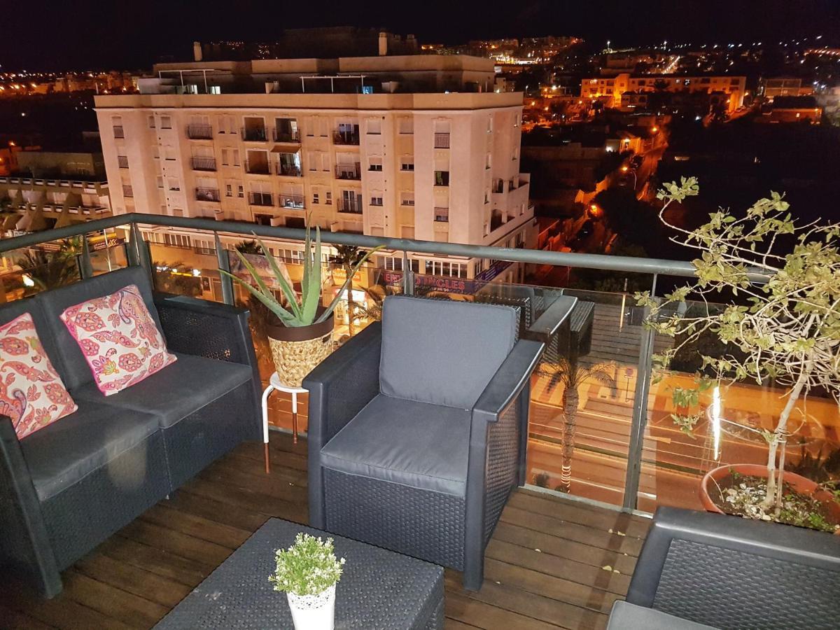 Atico De Lujo En El Centro Apartment Aguadulce  Exterior foto